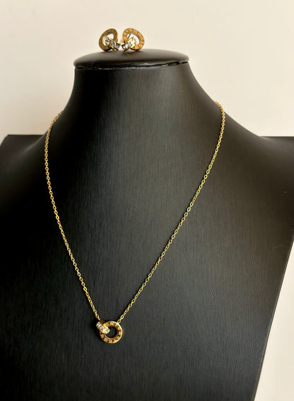 Roman Necklace